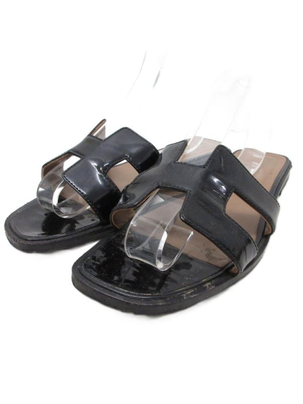 Hermes Oran Logo Sandals Patent Leather Enamel 39 Black